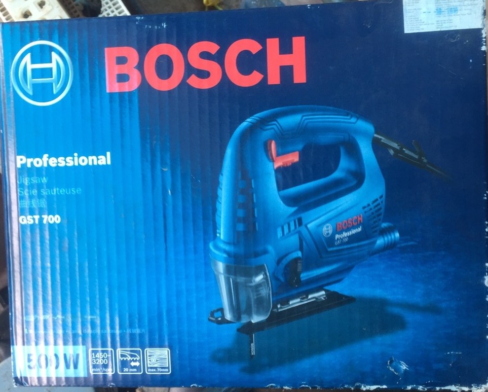 Máy cưa lọng Bosch vỏ